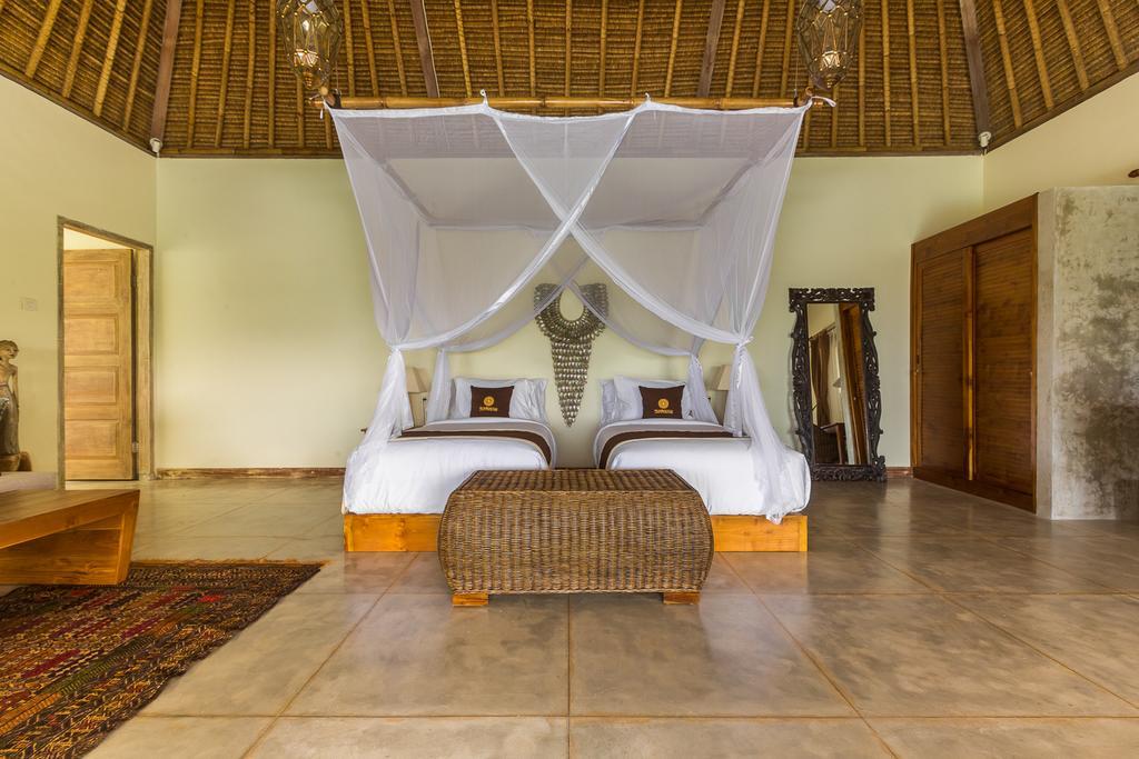 Uluwatu Sunhouse, Mandala Village מראה חיצוני תמונה